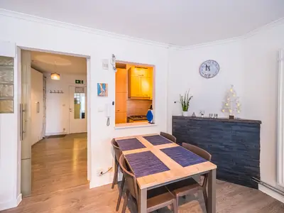 DiningRoom
