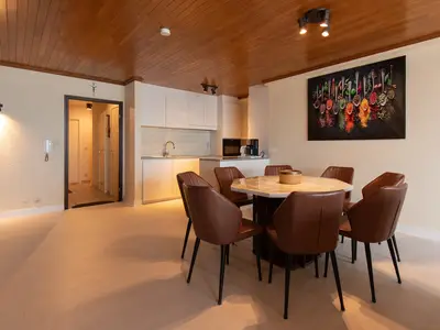 DiningRoom