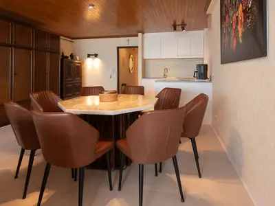 DiningRoom