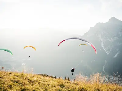 Sonnenaufgang_Paraglider-c-Schlick_2000_47