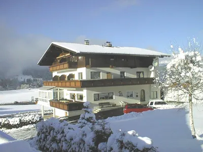 Haus im Winter2_neueGröße