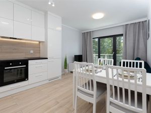 23464235-Ferienwohnung-4-Miedzywodzie-300x225-2