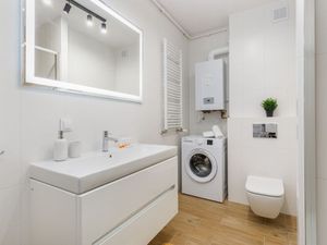 23568640-Ferienwohnung-4-Miedzywodzie-300x225-3