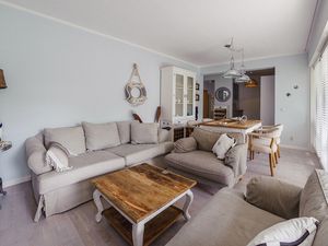 23936992-Ferienwohnung-5-Miedzyzdroje-300x225-5