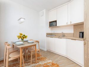 23703928-Ferienwohnung-6-Miedzyzdroje-300x225-4