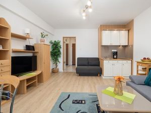 23875140-Ferienwohnung-3-Miedzyzdroje-300x225-4