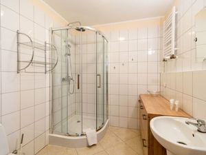 23878229-Ferienwohnung-4-Miedzyzdroje-300x225-4