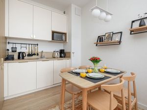 23983888-Ferienwohnung-4-Miedzyzdroje-300x225-3