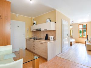 23936999-Ferienwohnung-4-Miedzyzdroje-300x225-1