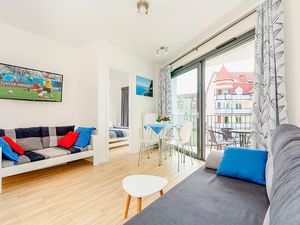 23957567-Ferienwohnung-4-Miedzyzdroje-300x225-1