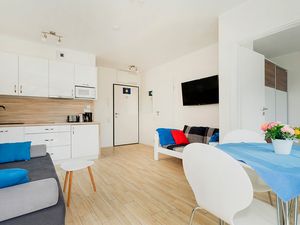 23957567-Ferienwohnung-4-Miedzyzdroje-300x225-2