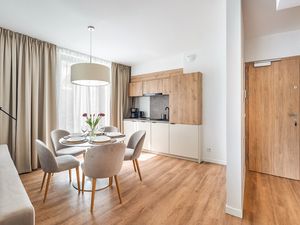 23983181-Ferienwohnung-4-Mielno-300x225-3