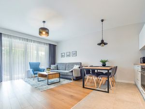 23983155-Ferienwohnung-4-Mielno-300x225-2