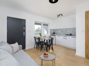 23648069-Ferienwohnung-5-Mielno-300x225-0