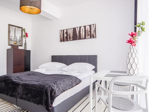 23983156-Ferienwohnung-2-Mielno-300x225-1