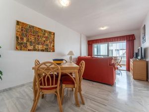 23661276-Ferienwohnung-4-Mijas Costa-300x225-5