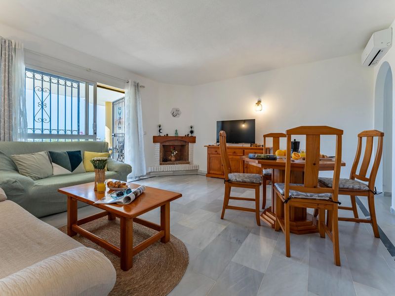 23822332-Ferienwohnung-4-Mijas Costa-800x600-1