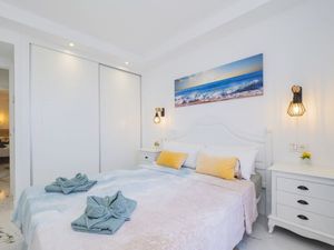 23695978-Ferienwohnung-5-Mijas Costa-300x225-2