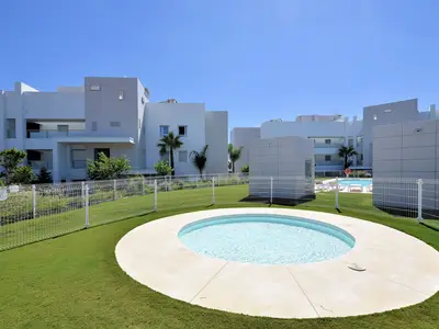 PoolOfHouse