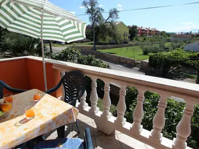 Ferienwohnung für 3 Personen (50 m²) in Milčetići 1/10