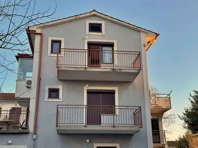 Ferienwohnung für 4 Personen (80 m²) in Milčetići 8/10