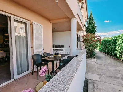 Ferienwohnung für 4 Personen (56 m²) in Milčetići 6/10