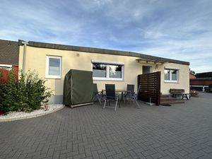 18264931-Ferienwohnung-4-Mildstedt-300x225-1