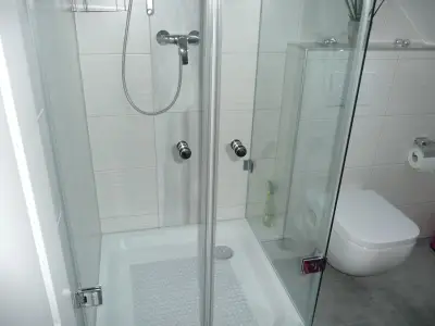 Dusche.jpg