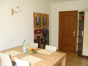 23473889-Ferienwohnung-5-Millstatt-300x225-3