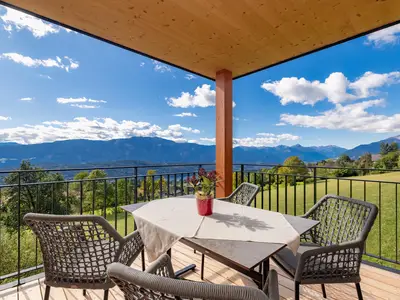 süd-westseitiger Balkon Weitblick-Suite