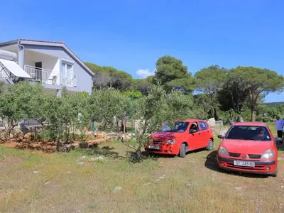 Ferienwohnung für 2 Personen in Milna 10/10