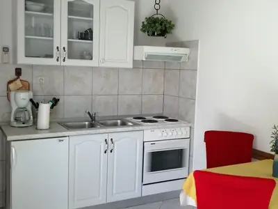 Ferienwohnung für 3 Personen in Milna 7/10