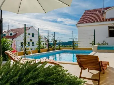 Ferienwohnung für 4 Personen in Milna 6/10