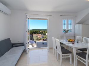 23762679-Ferienwohnung-7-Milna (Brač)-300x225-1