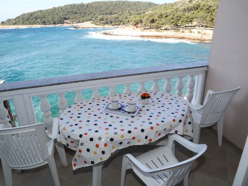 23969166-Ferienwohnung-2-Milna (Hvar)-800x600-0