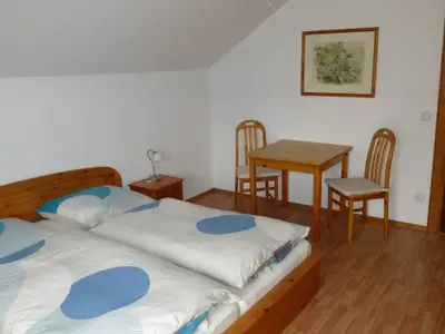 Schlafzimmer_7.jpg