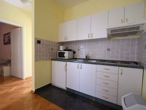 23771674-Ferienwohnung-5-Milčetići-300x225-5