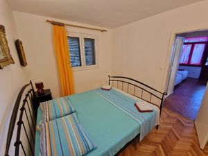 18321750-Ferienwohnung-6-Mimice-300x225-4