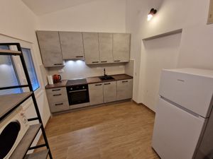 18322867-Ferienwohnung-5-Mimice-300x225-4