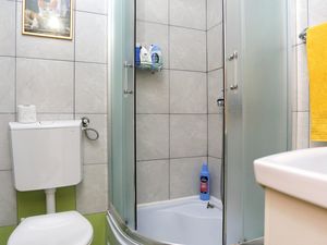 19126671-Ferienwohnung-3-Mimice-300x225-5