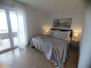 22644605-Ferienwohnung-5-Mimice-300x225-0