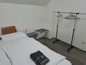 24013038-Ferienwohnung-3-Minden-300x225-2