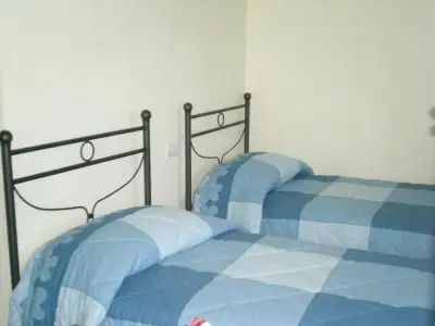 Schlafzimmer 2