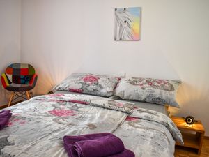 23858680-Ferienwohnung-5-Minusio-300x225-1