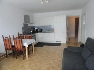 18496106-Ferienwohnung-2-Minusio-300x225-2