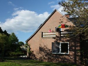 22371779-Ferienwohnung-6-Mirow-300x225-1