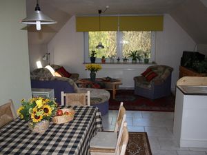 22371779-Ferienwohnung-6-Mirow-300x225-3