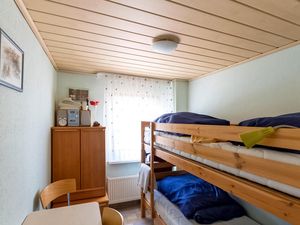 24022555-Ferienwohnung-4-Mirow-300x225-5