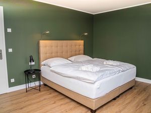 23025179-Ferienwohnung-2-Mittelangeln-300x225-3