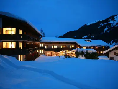 Winter Almajur Winter Almajur